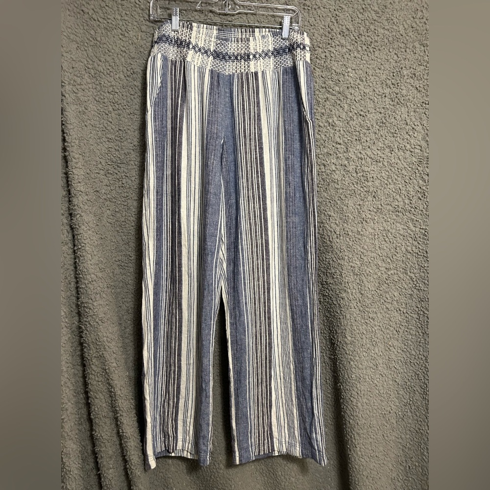 Maurices Plaid Blue and White Fabric